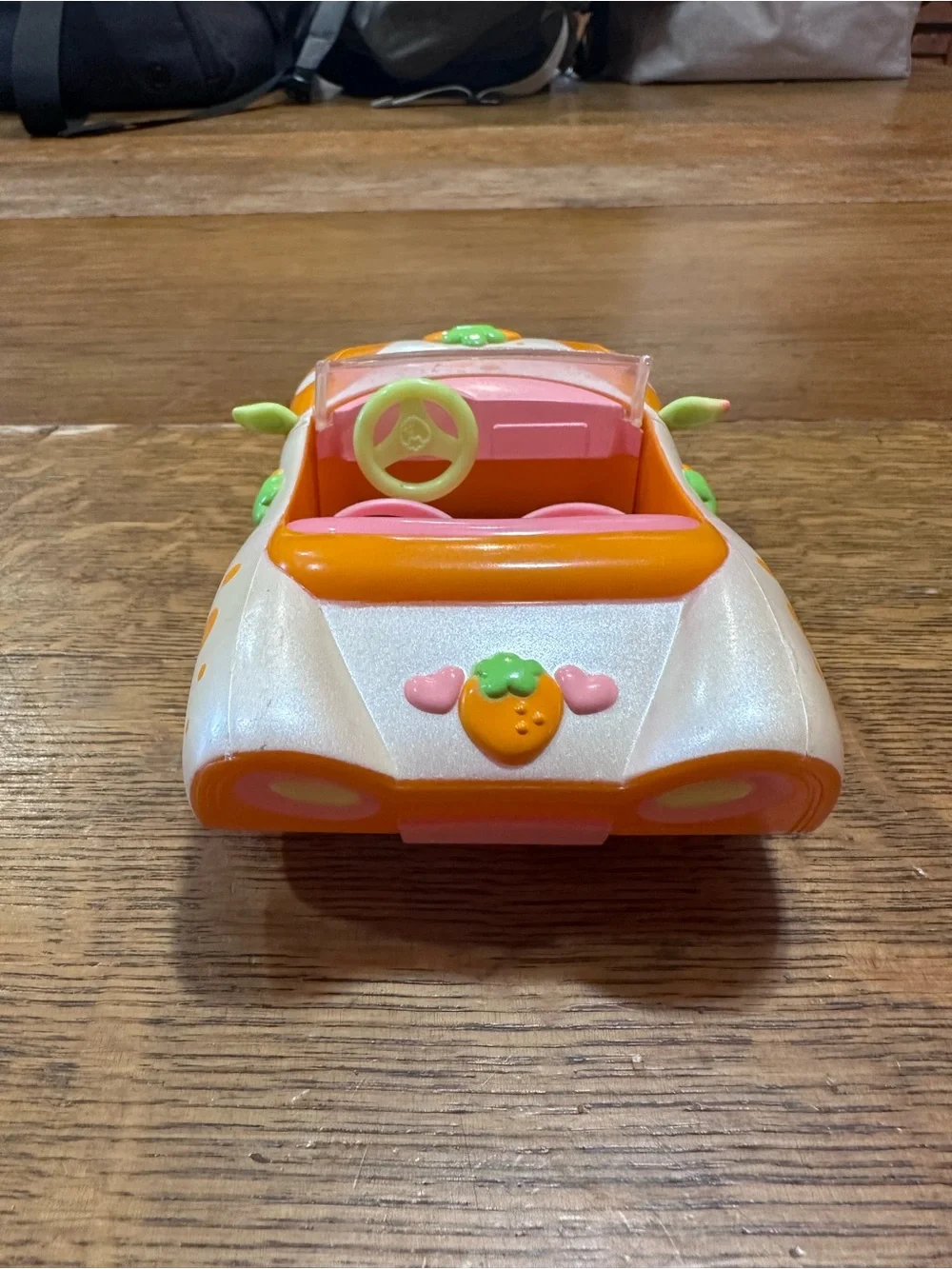 2008 Hasbro strawberry shortcake orange blossom convertible toy car